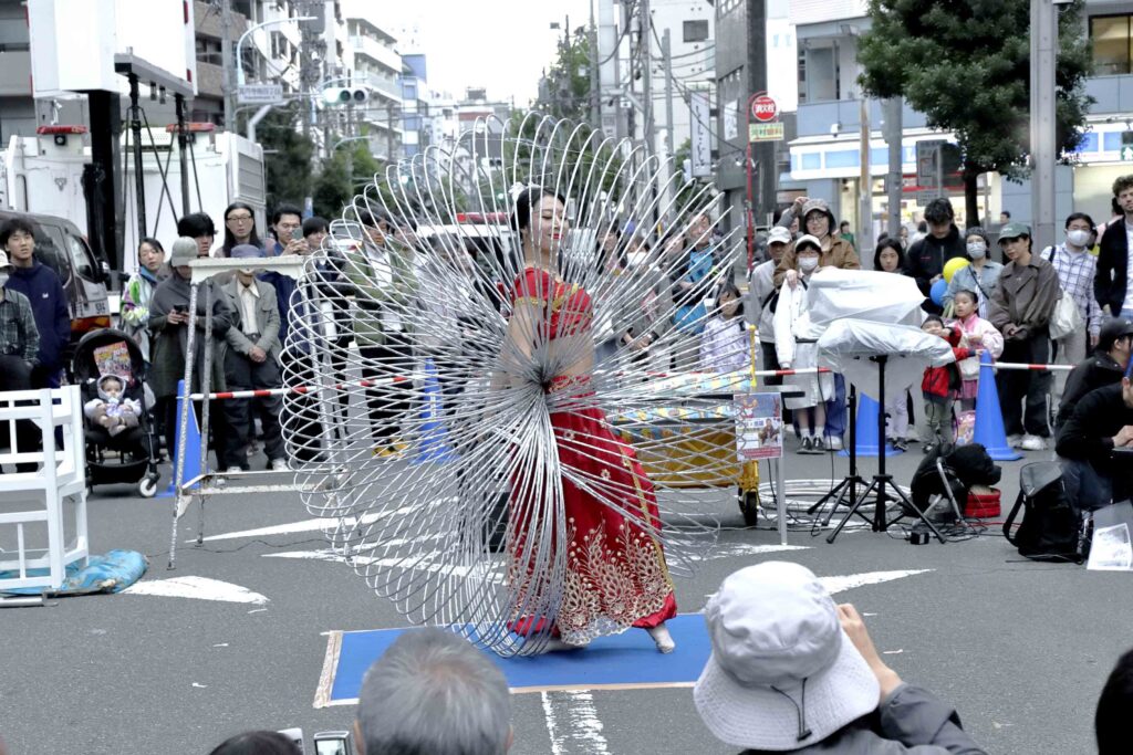 駅西商店街賞 坂本礼子「ふにゃループ」